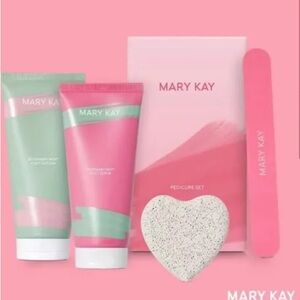 Mary Kay Pedicure Gift Set Rosemary and Mint!